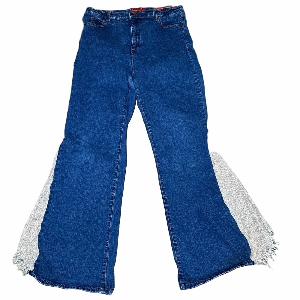NYDJ Tummy Tuck High Rise Bohemian Wide Leg Lace Embellishment Jeans Siz…